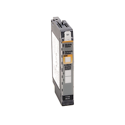 Module PLC 1734-OE4C stocké pour autres phases d'alimentation requis par le client en entrepôt