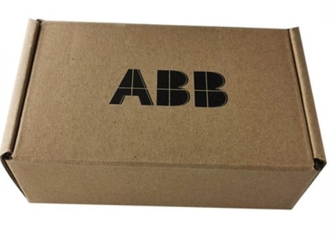 ABB DSQC1018 Ordinateur 3HAC050363-001 Offre de négociation sur le type de réseau et d'interface de robot