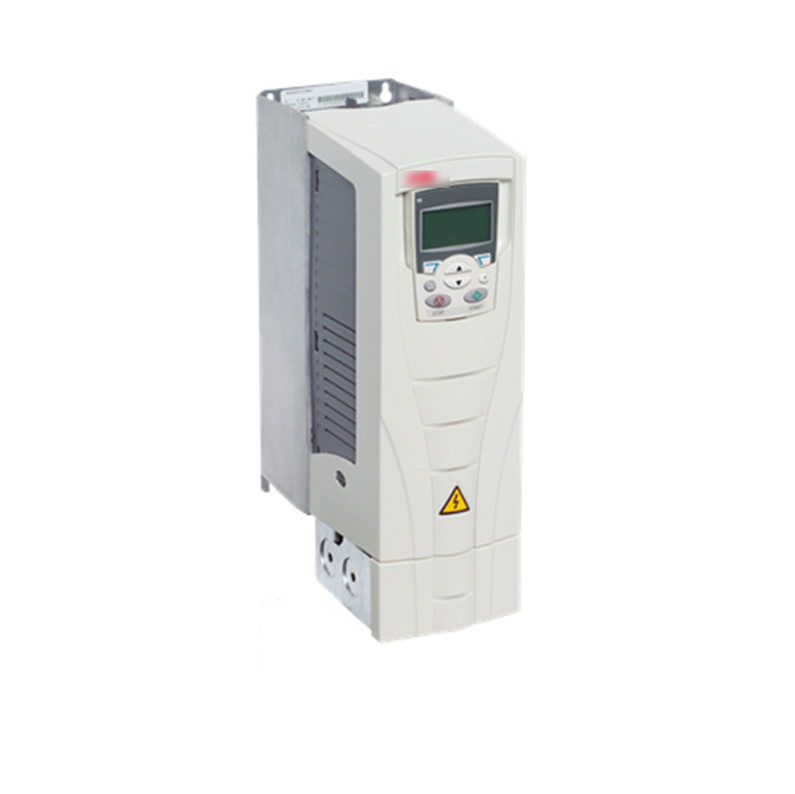 Activer mural ACS510-01-09A4-4 3ABD00015745-D Convertisseur de fréquence Puissance nominale 4